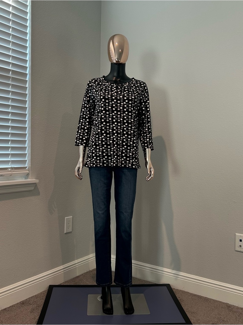 Notations Black Polka Dot Top with Dark Blue Straight-Leg Jeans